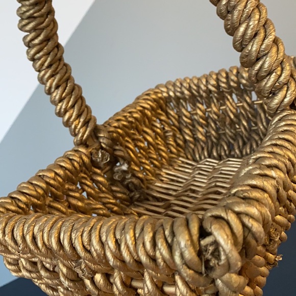 Golden brown big braided wooden basket with big handle rectangle organiz… - Picture 6 of 13